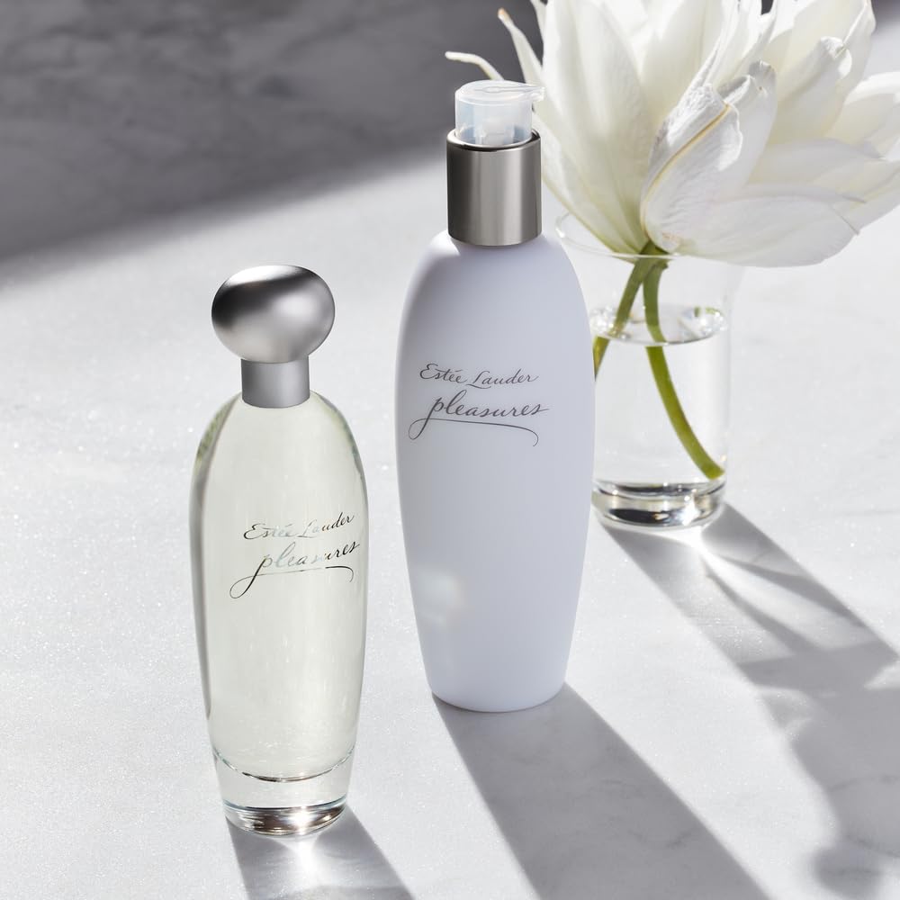Eau de Parfum Spray with Lilies, White Peonies & Jasmine P582