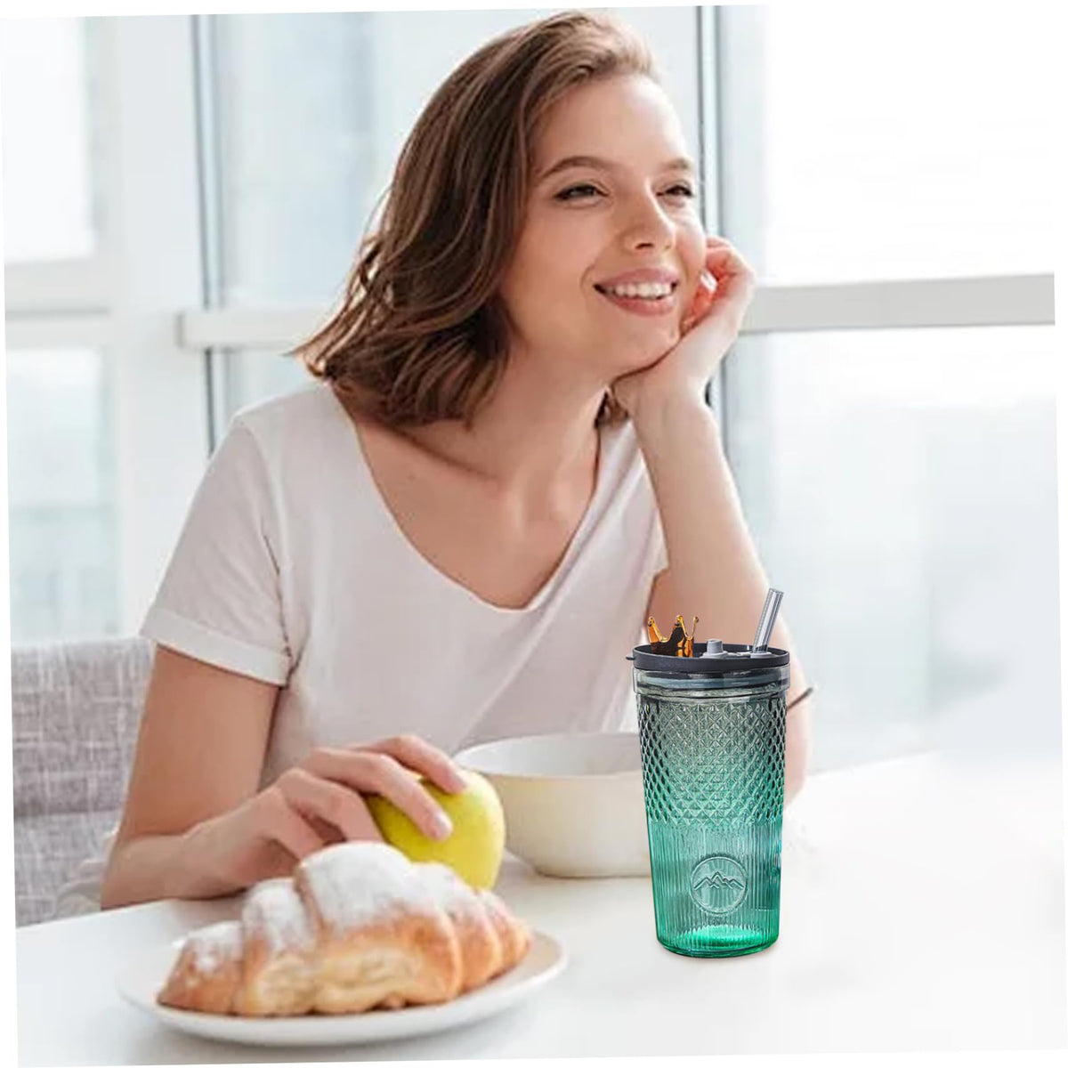 20Oz Glass Tumbler with Straw and Lid R529